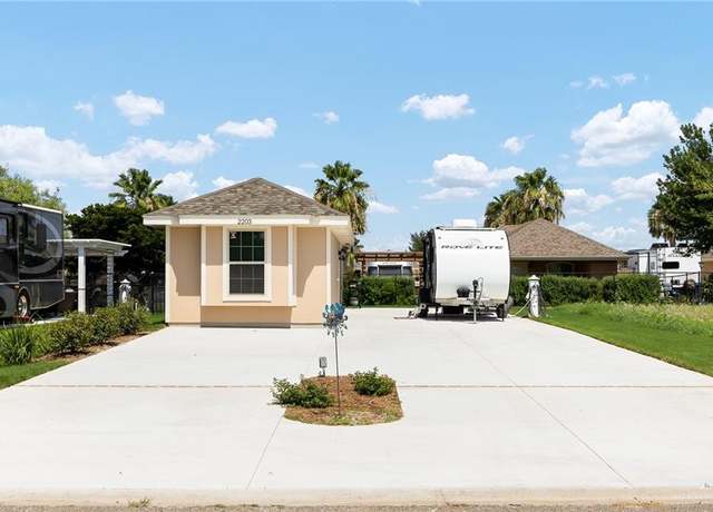 Property at 2203 Kingfisher Ln, Mission, TX 78572, 1 bed, 1 bath