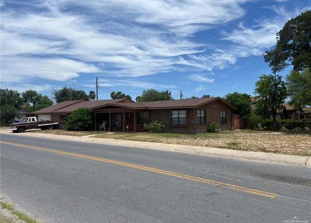 Property at 901 N 27 1/2 St, Mcallen, TX 78501, 4 beds, 3 baths