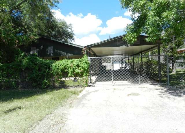 Property at 208 Alfredo St, San Juan, TX 78589, 3 beds, 2 baths
