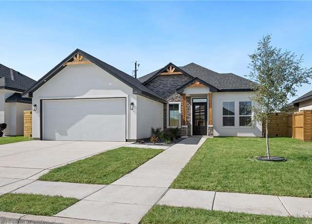 Property at 1005 Edgewood Dr, Alton, TX 78573, 3 beds, 2.5 baths