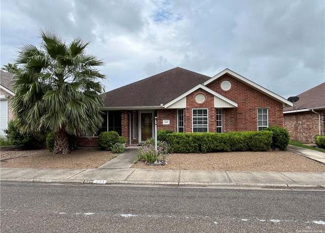 Property at 233 Karen Dr, Alamo, TX 78516, 2 beds, 2 baths