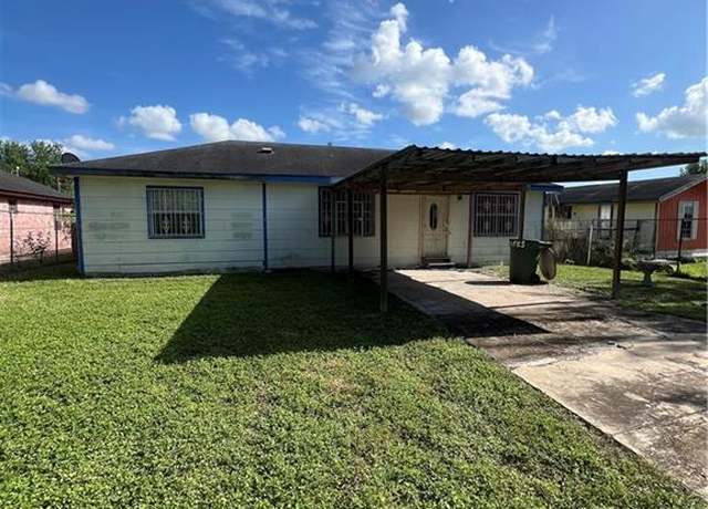Property at 605 Leticia St, San Juan, TX 78589, 4 beds, 2 baths