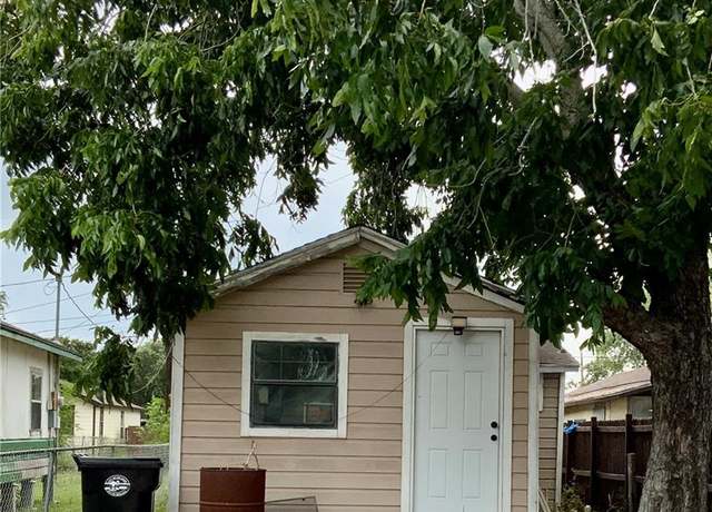 Property at 104 S Guerra Ave, Weslaco, TX 78596, 2 beds, 1 bath