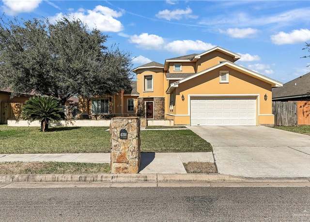 Property at 4704 Upas Ave, Mcallen, TX 78501, 3 beds, 3.5 baths