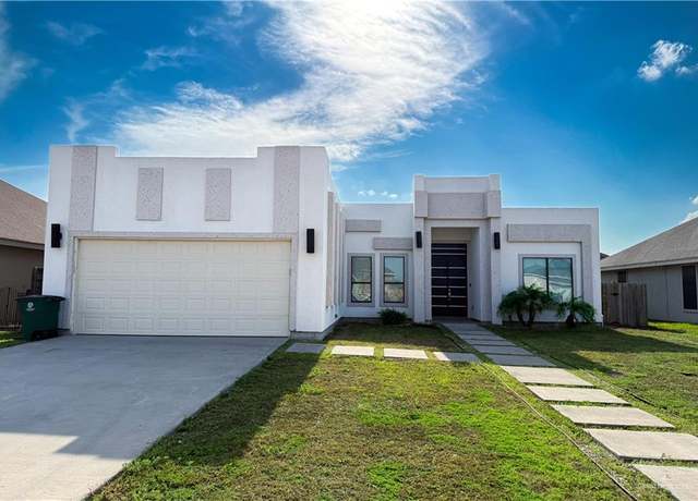 Property at 314 N 17th St, Hidalgo, TX 78557, 4 beds, 2 baths