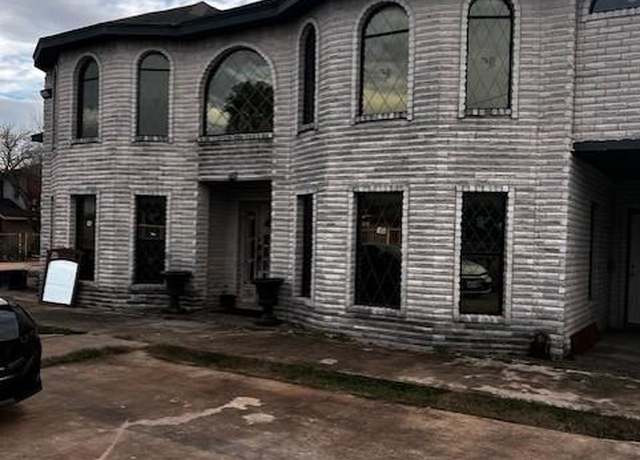 Property at 708 Paisano St, Sullivan City, TX 78595, 4 beds, 4 baths
