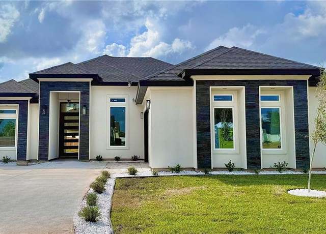 Property at 1205 Moses Dr, San Juan, TX 78589, 3 beds, 2.5 baths
