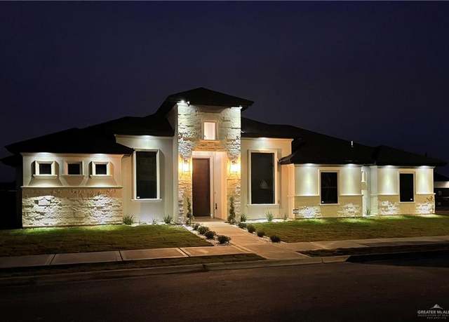Property at 1717 Diplomat Dr, Edinburg, TX 78542, 3 beds, 2.5 baths