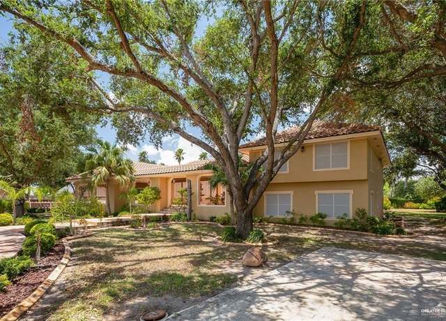 Property at 2400 Palm Hurst Dr, Palmhurst, TX 78573, 4 beds, 3.5 baths