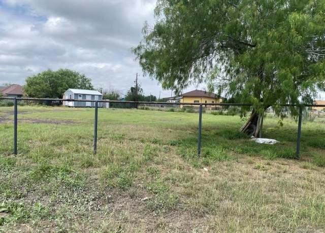Property at 2900 Grandview Dr, Mission, TX 78574