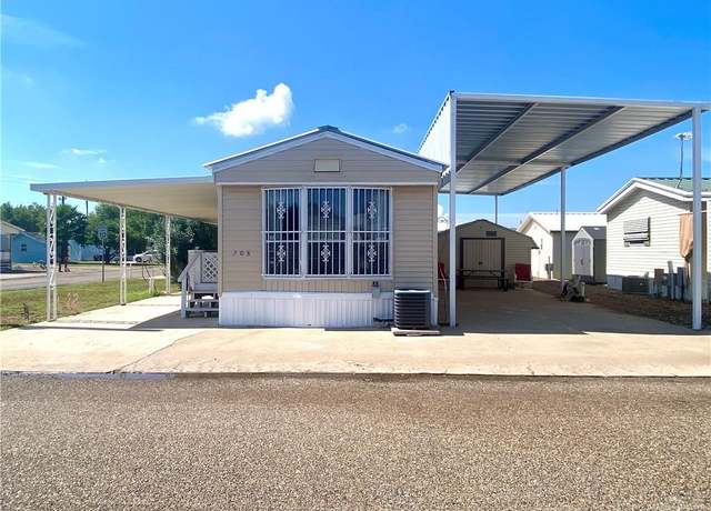 Property at 208 Ash St, Mission, TX 78572, 1 bed, 1 bath