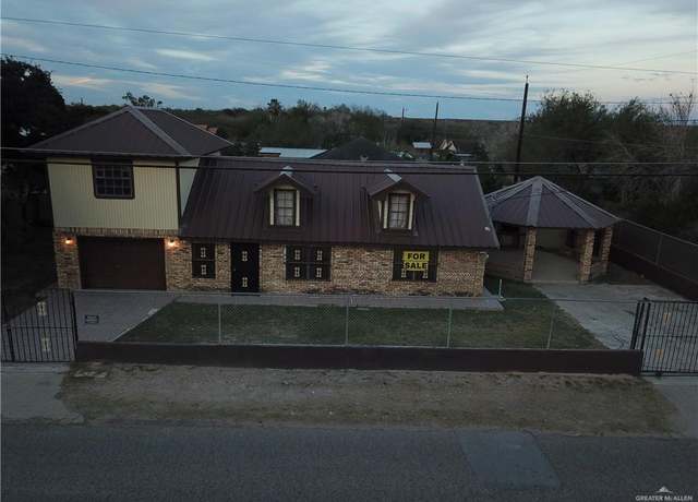 Property at 105 Elias Lopez Blvd, Rio Grande City, TX 78582, 3 beds, 1 bath