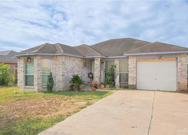 Property at 224 S Milanos Rd, Weslaco, TX 78596, 3 beds, 2 baths