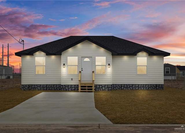 Property at 223 Euforia Ave, Donna, TX 78537, 3 beds, 2 baths