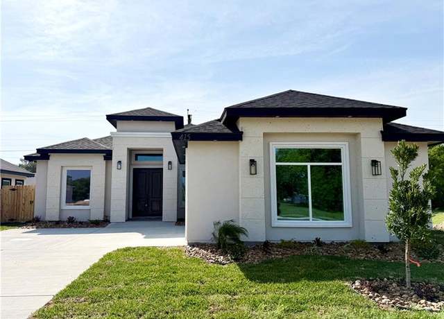 Property at 415 S 12th St, Alamo, TX 78516, 3 beds, 2 baths