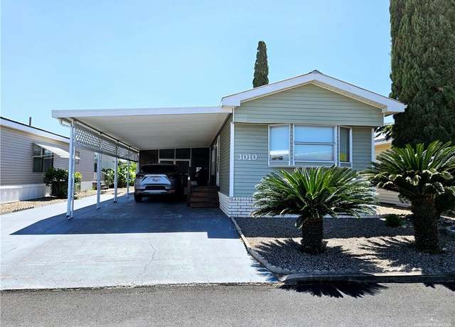 Property at 3010 Palmetto Dr, Weslaco, TX 78596, 2 beds, 2 baths