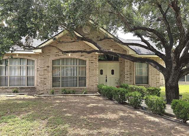 Property at 1107 Harbor Ln, La Joya, TX 78560, 4 beds, 3.5 baths