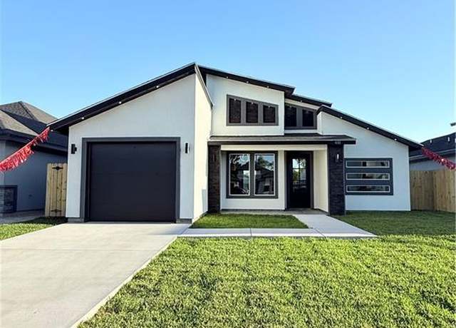 Property at 611 Tower Oak Dr, Alamo, TX 78516, 3 beds, 2.5 baths