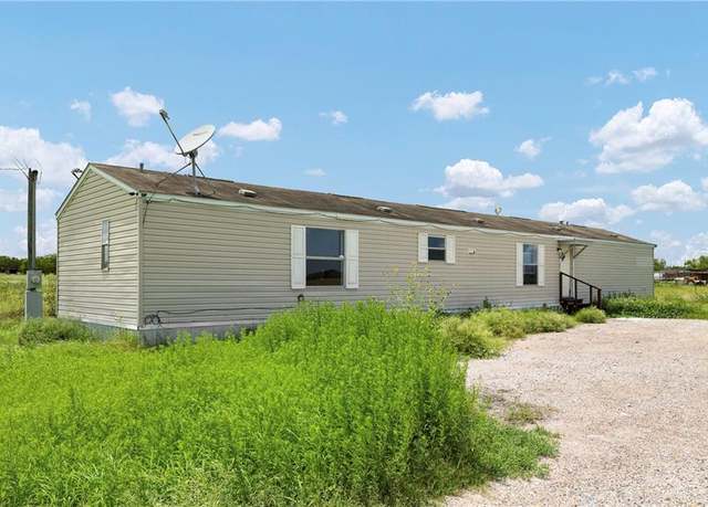 Property at 11120 N Mile 21 N, Edcouch, TX 78538, 3 beds, 2 baths