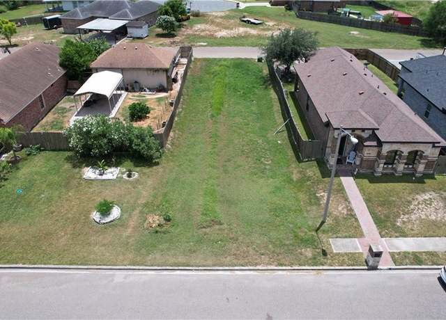 Property at 1728 Leann Rimes Rd, Edinburg, TX 78542