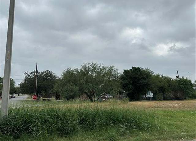 Property at 401 Conchita Dr, Hidalgo, TX 78557