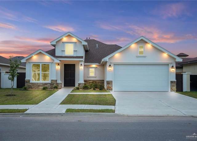 Property at 1809 Diplomat Dr, Edinburg, TX 78542, 4 beds, 2.5 baths
