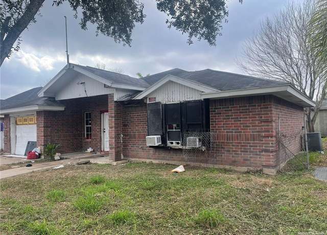 Property at 503 W Emerald Dr W, Pharr, TX 78577, 3 beds, 2 baths