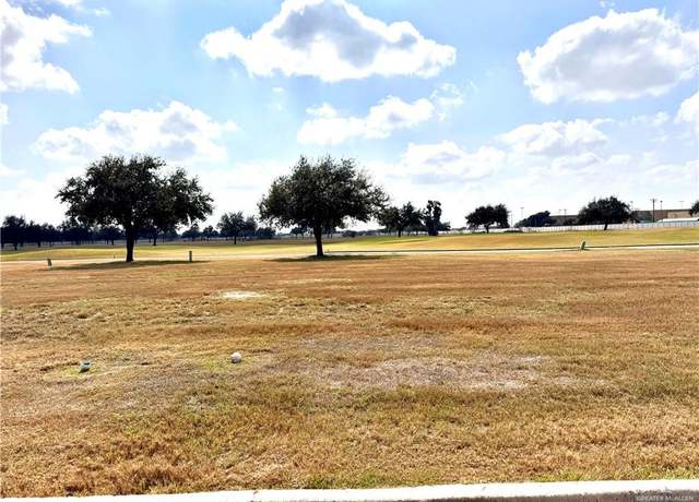 Property at 3204 Fairway Dr, Edinburg, TX 78542