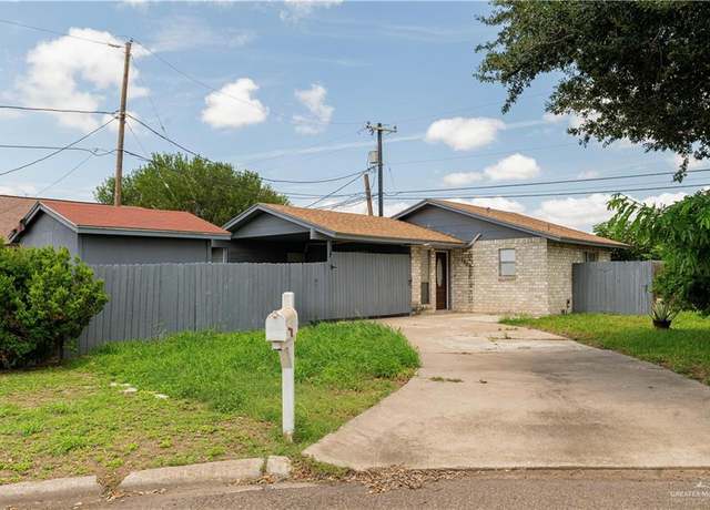 Property at 1807 Village Sq, Mission, TX 78572, 2 beds, 2 baths