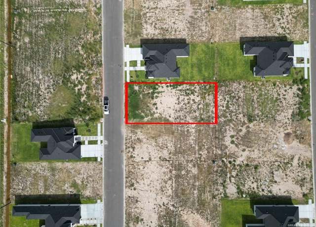 Property at 900 Azalea St, Mission, TX 78573