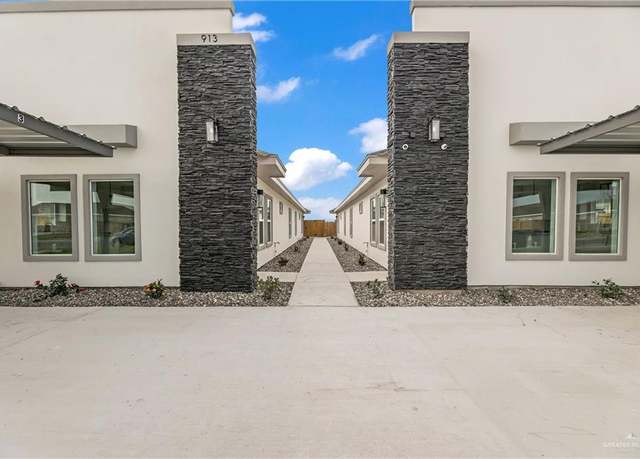 Property at 913 W Kohala Ave, Alton, TX 78573