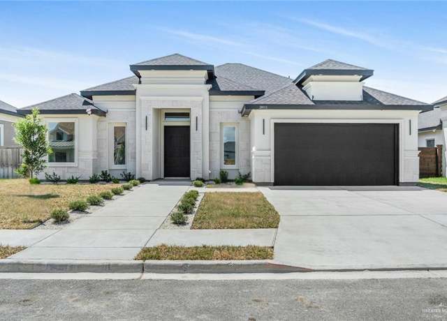 Property at 3011 Silver Oak Ave, Mission, TX 78574, 3 beds, 2.5 baths