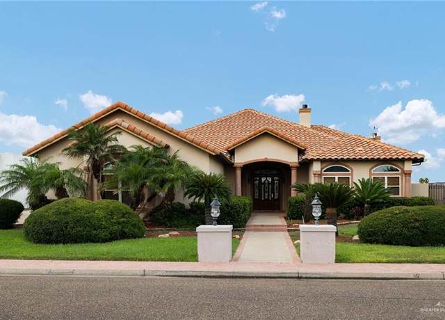 Property at 2221 La Condesa Dr, Edinburg, TX 78539, 4 beds, 5 baths