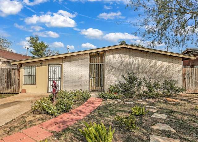 Property at 405 E Mcintyre St, Edinburg, TX 78541, 2 beds, 1.5 baths