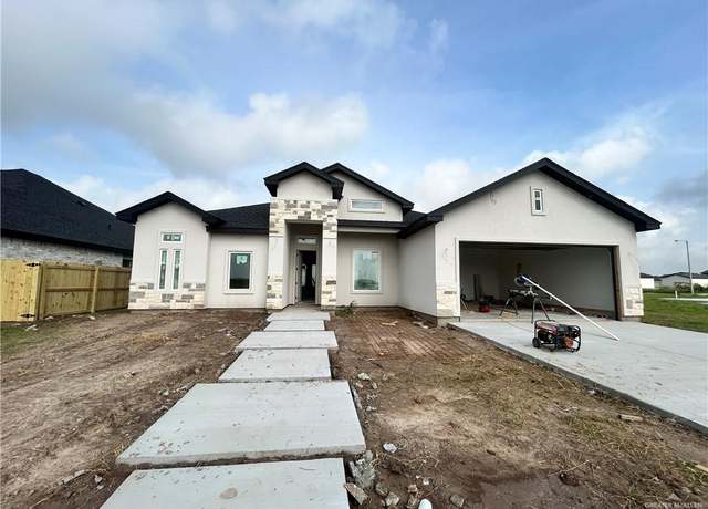 Property at 132 Finch Ln, Los Fresnos, TX 78566, 3 beds, 2.5 baths