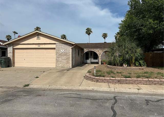 Property at 42 E Cherokee Dr, Harlingen, TX 78550, 2 beds, 2 baths