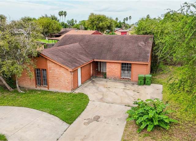 Property at 39 Casa De Amigos, Brownsville, TX 78521, 3 beds, 2 baths