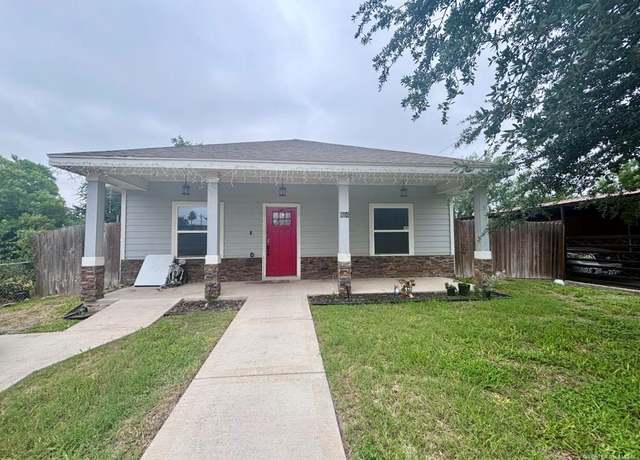 Property at 816 Leal St, Mission, TX 78572, 4 beds, 3.5 baths