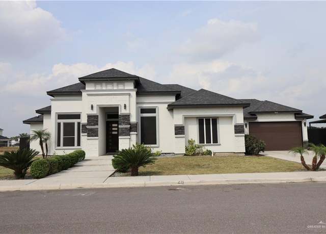 Property at 1005 Platinum St, Mission, TX 78572, 4 beds, 2.5 baths