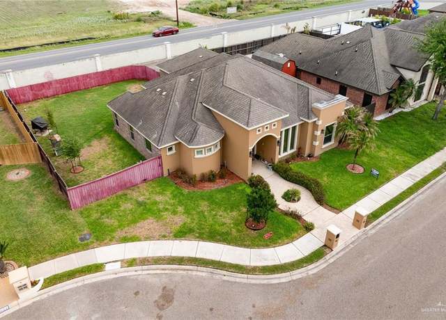 Property at 1400 W Park Dr, Pharr, TX 78577, 3 beds, 3.5 baths