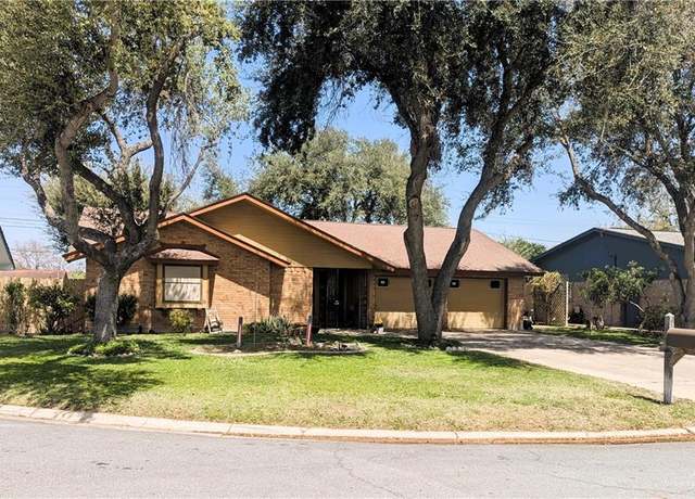 Property at 2812 Carnation Ave, Mcallen, TX 78501, 3 beds, 2 baths