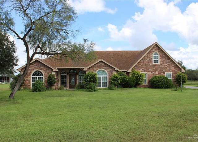 Property at 375 W CR 401 Rd, Falfurrias, TX 78355, 3 beds, 2.5 baths
