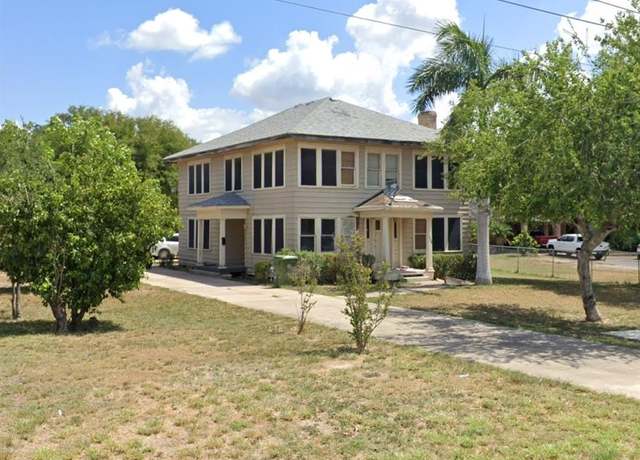 Property at 805 Lakeside Blvd, Brownsville, TX 78520, 4 beds, 2 baths