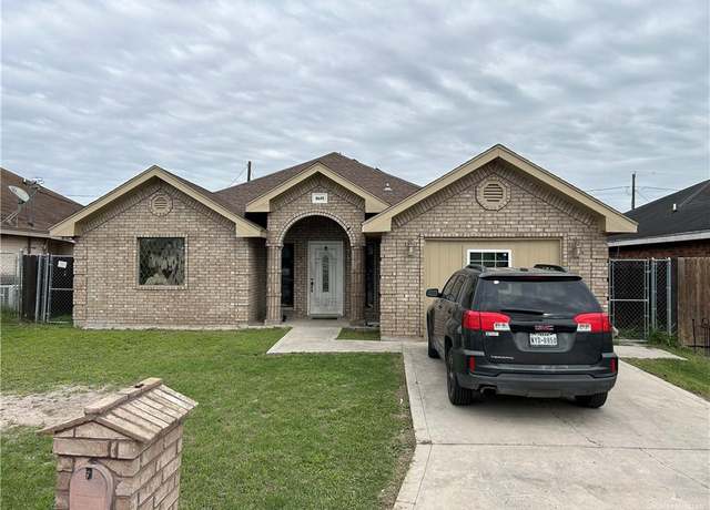 Property at 8601 Las Palmas Dr, Pharr, TX 78577, 4 beds, 2 baths