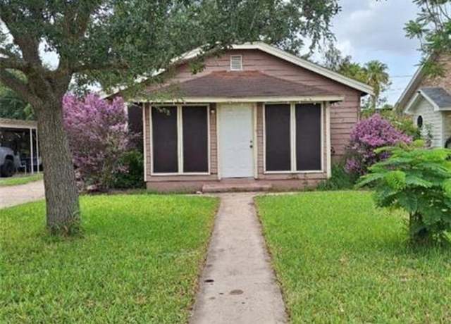 Property at 802 S Illinois Ave, Weslaco, TX 78596, 3 beds, 1.5 baths