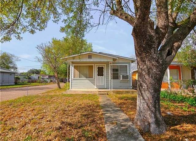 Property at 216 S Guerra Ave, Weslaco, TX 78596, 2 beds, 1 bath