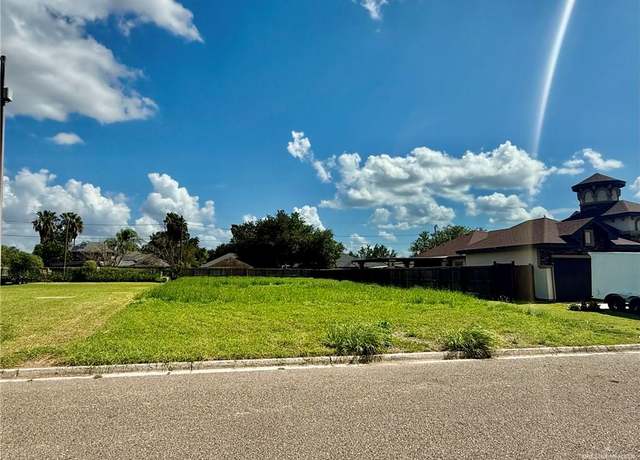 Property at 701 W 27th St, Mission, TX 78574