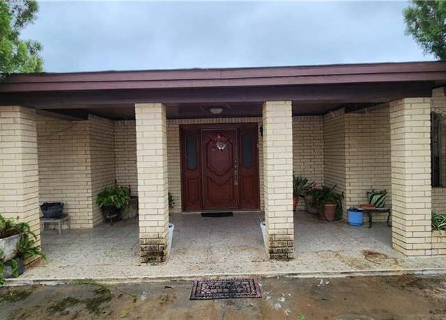 Property at 1516 E 5th St, Roma, TX 78584, 3 beds, 2 baths