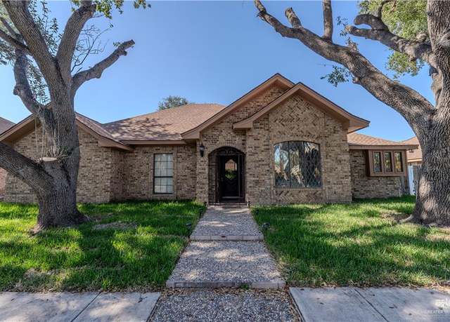 Property at 3805 N 1st St, Mcallen, TX 78501, 4 beds, 3 baths