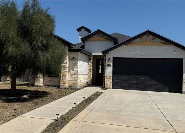 Property at 3524 Upas Ave, Mcallen, TX 78501, 3 beds, 2.5 baths